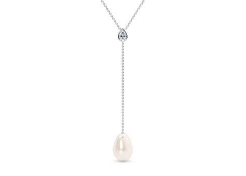 Maia Oval Necklace in White Gold.