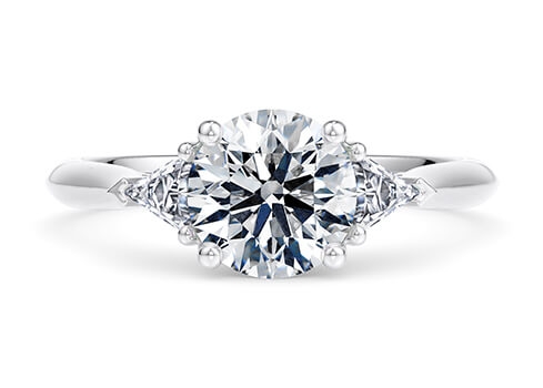 Paris Engagement Ring in White Gold set with a Round cut diamond.