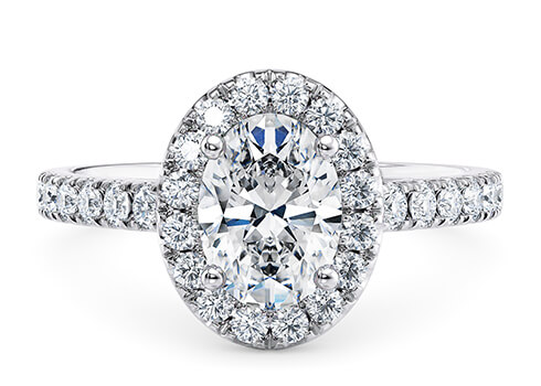 Oval Cut Diamond Engagement Rings